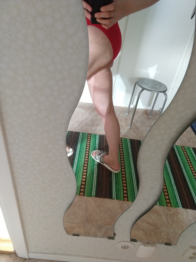 Фото 1. Как убрать шрам, оставшийся от абсцесса?